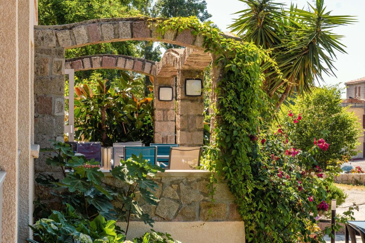 Hotel Hibiscus Propriano  Kültér fotó