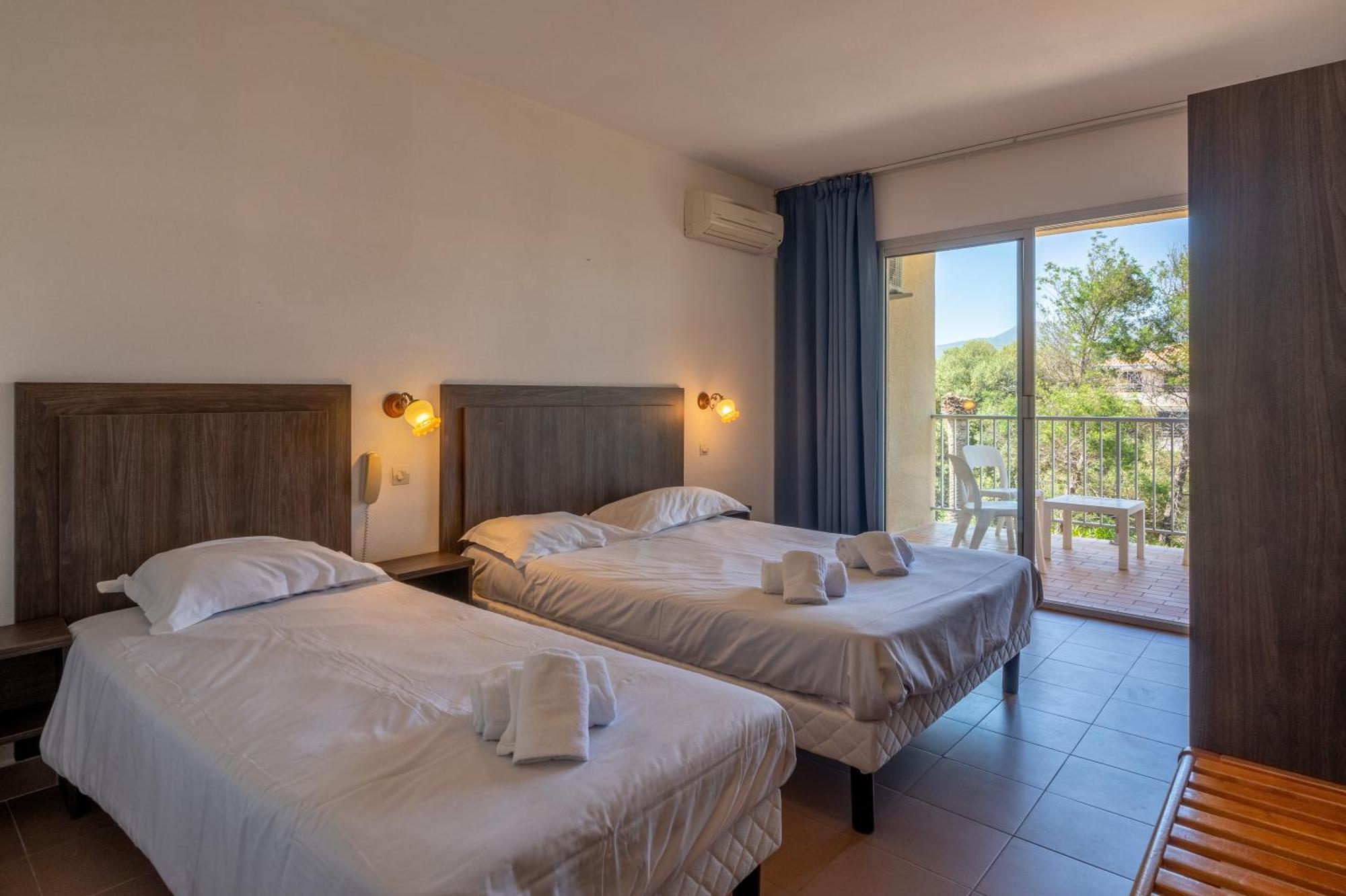 Hotel Hibiscus Propriano  Kültér fotó