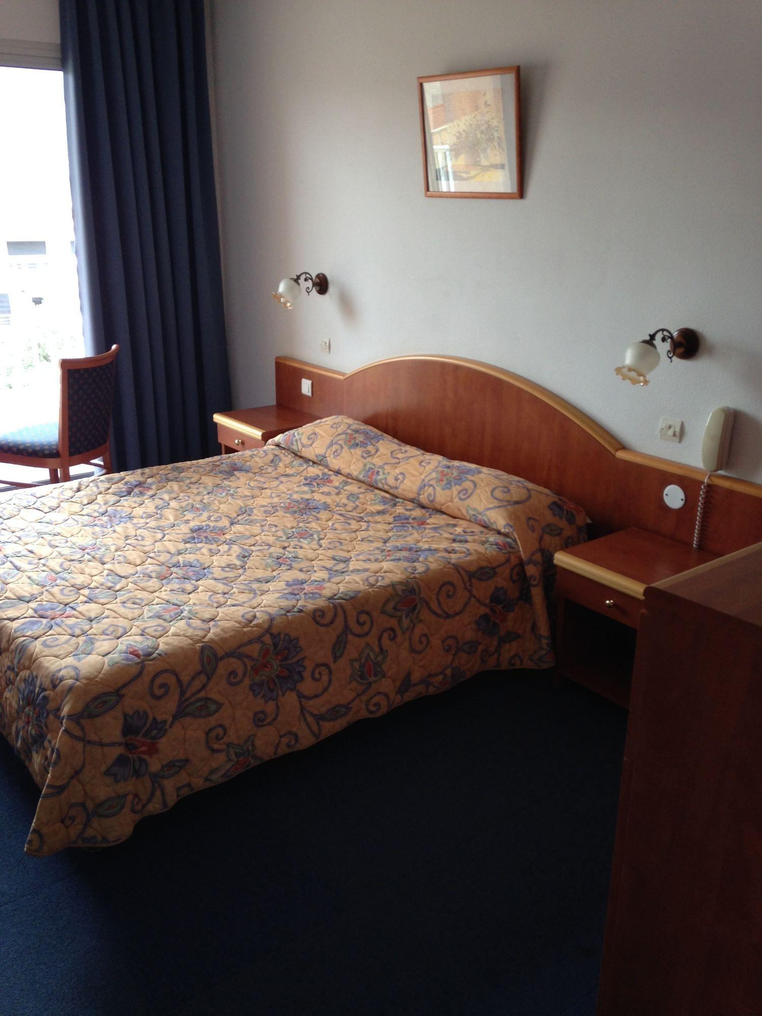Hotel Hibiscus Propriano  Kültér fotó